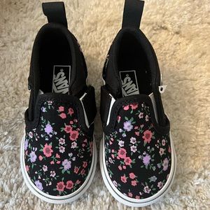 Vans Asher V Ditsy Floral Toddler Shoes - New with box